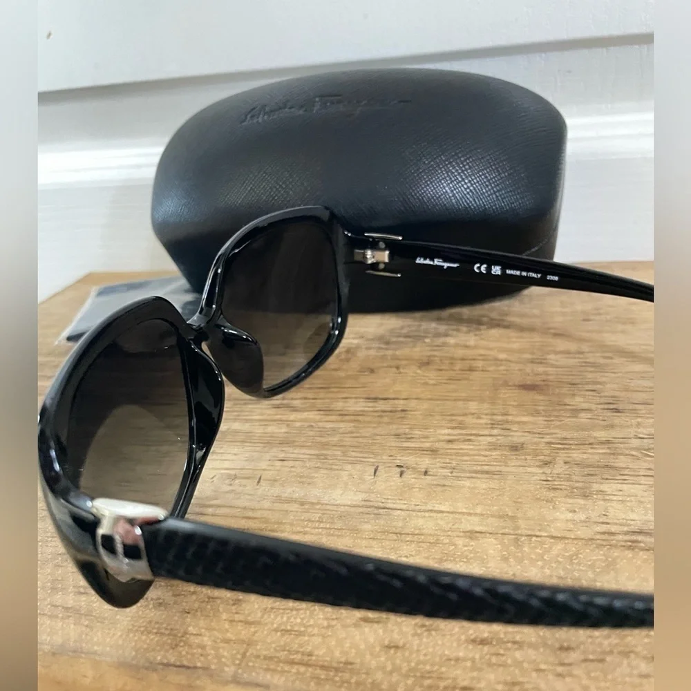 Salvatore Ferragamo Black 59mm Square Sunglasses